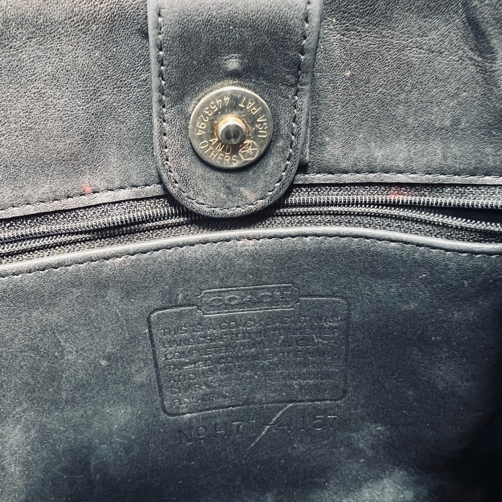 Coach Vintage Black Shoulder Bag with Gold Hardware - Picture 3 of 3